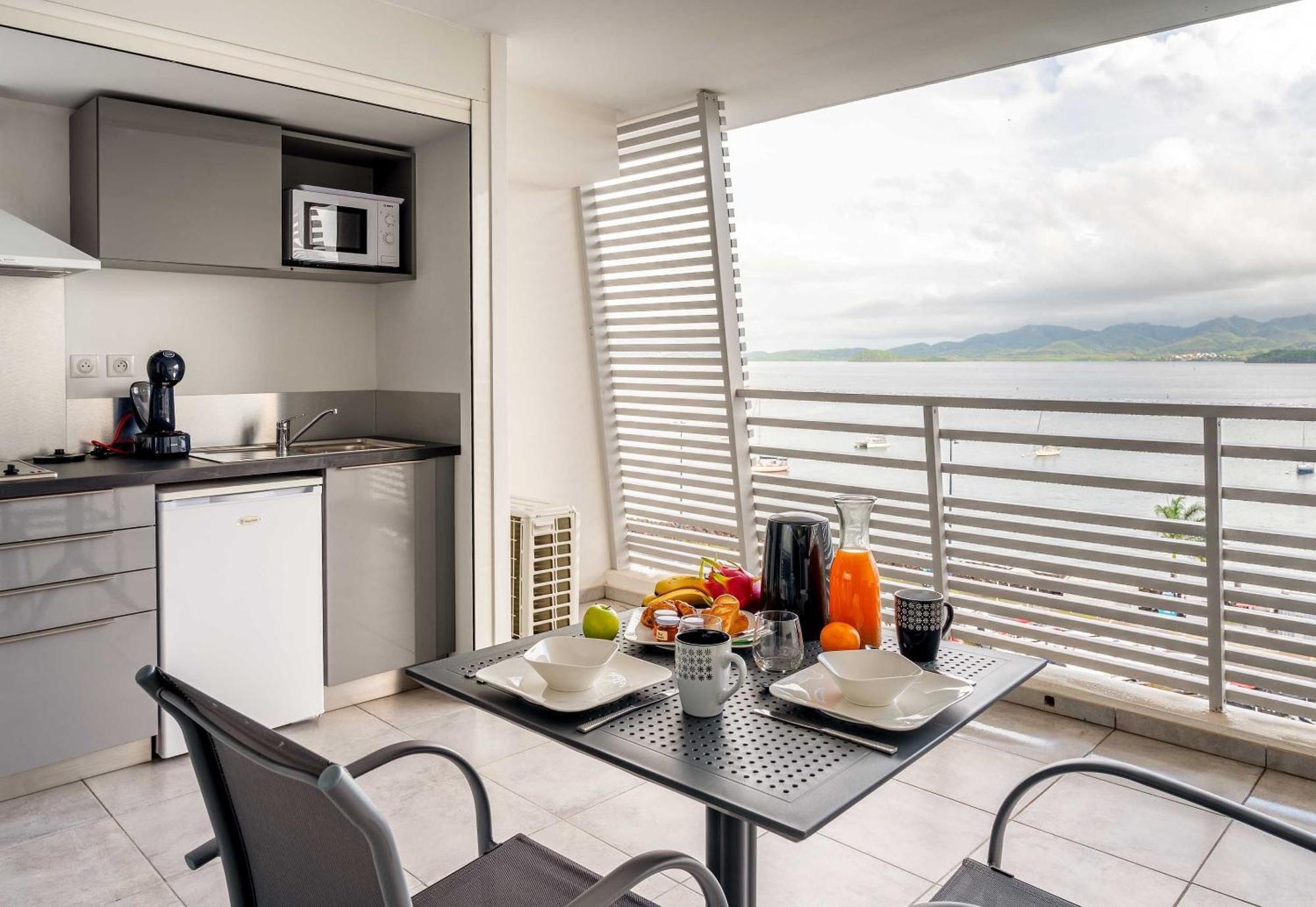 B&B Home Fort-De-France Marina エクステリア 写真