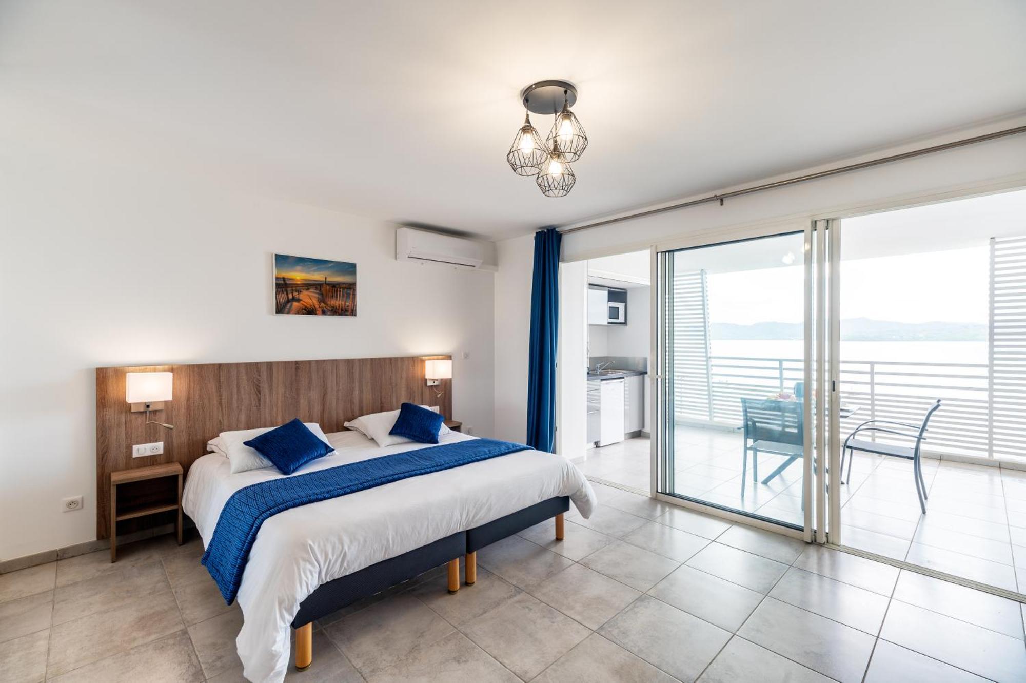 B&B Home Fort-De-France Marina エクステリア 写真